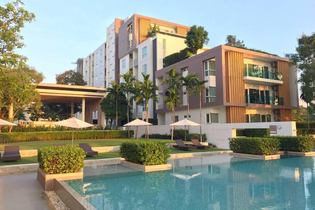 Cozy Modern Room With Stunning Lake & Mountain View Chiang Mai Bagian luar foto
